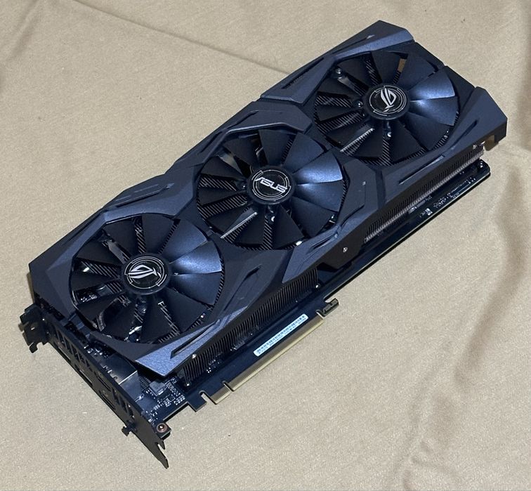 Super Pret! Placă video ASUS ROG Strix RTX 2070 OC 8GB GDDR6 | Service la zi (Pastă nouă), Cutie completă