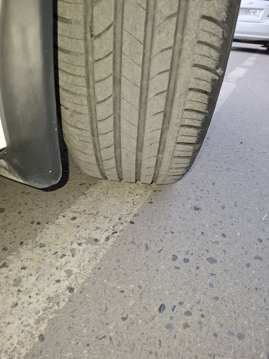 Колеса 225/50/18 почти как новые