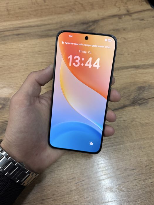 Телефон Honor 400