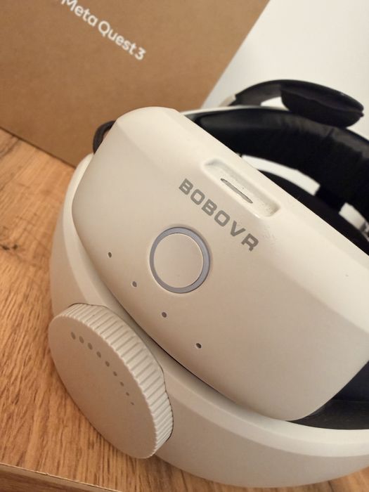 Meta Quest 3 с bobovr