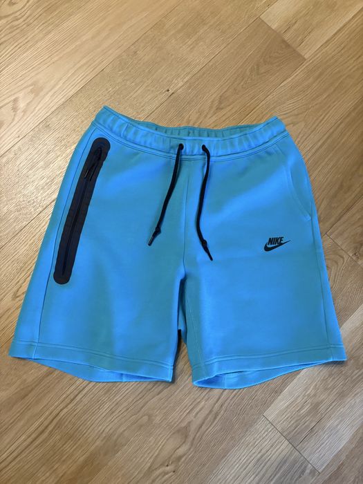 Къси панталони  Nike tech fleece