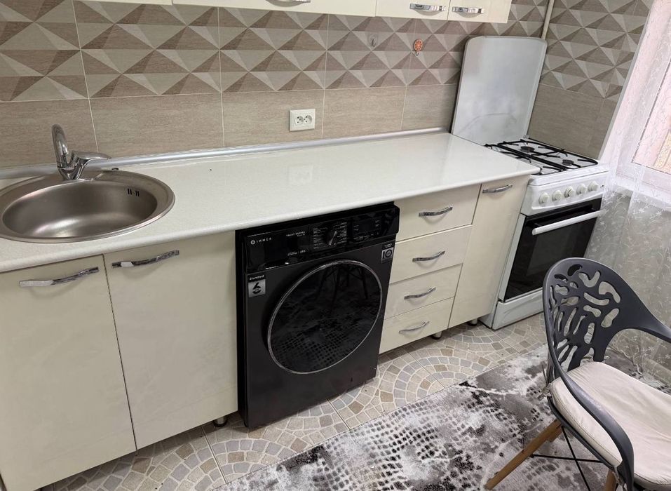 * МЕТРО НОВЗА 1/1/4 Чиланзар 5 квартал Продаётся квартира