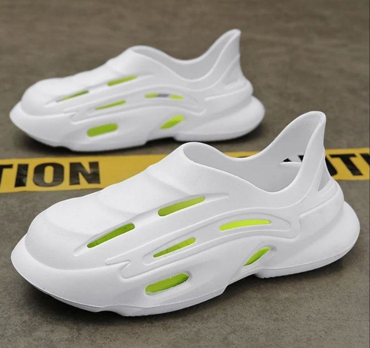 Летние сандалии...