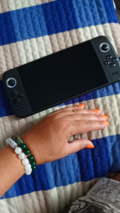 Игровая консоль 30 тысяч игр в ней