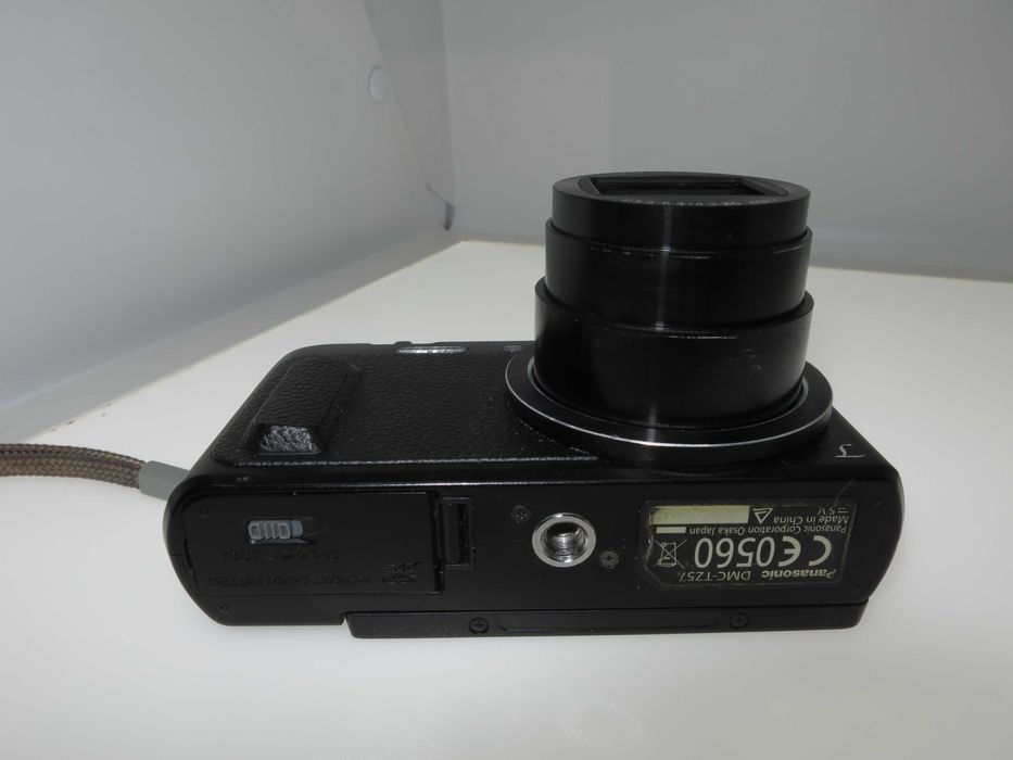 Panasonic Lumix TZ57 компактен фотоапарат дигитална камера 20x Leica