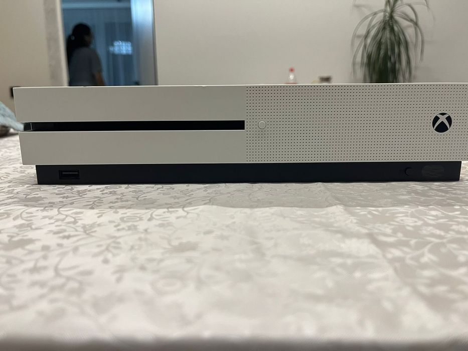 СРОЧНО!! Xbox one s