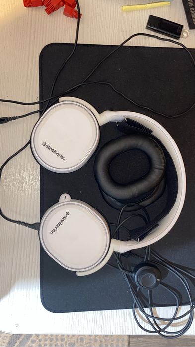 Продам игровые наушники steelseries