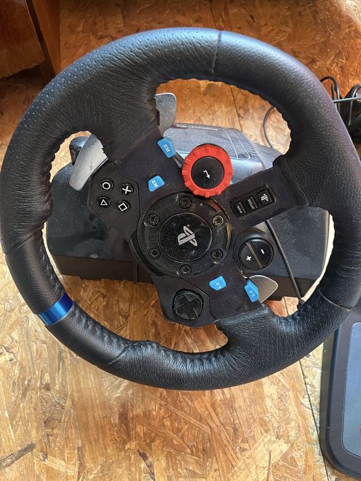 Logitech G29 + педали