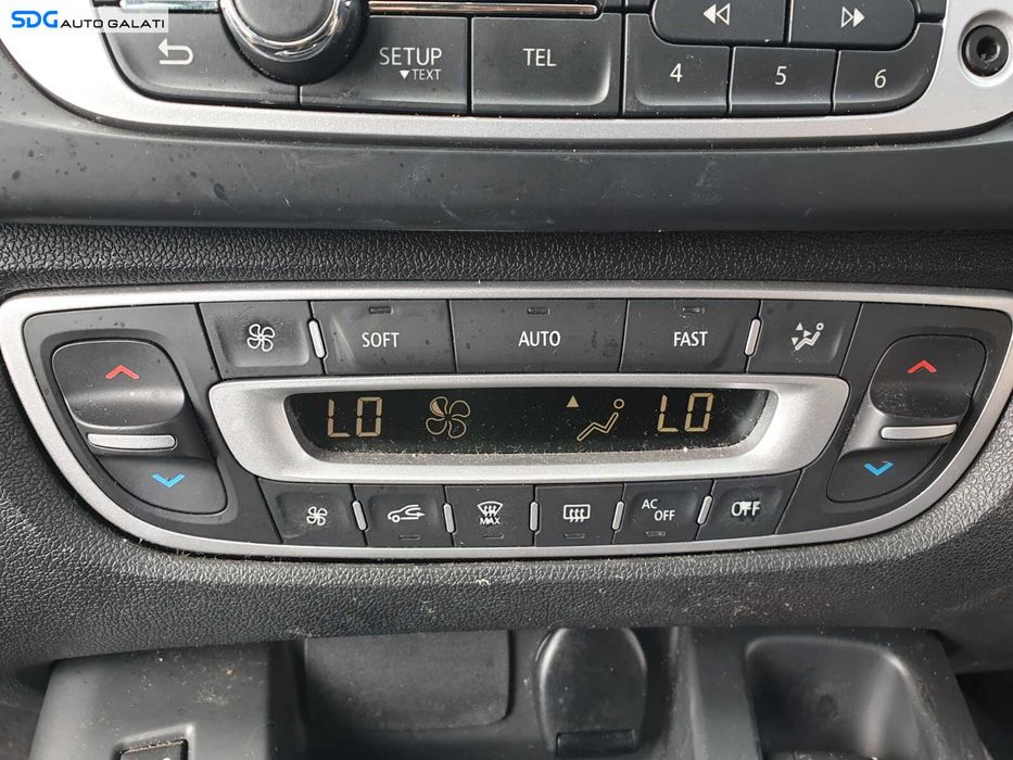 Climatronic Panou Comanda AC Aer Conditionat Renault Scenic 3 2009 - 2016 [C8706]