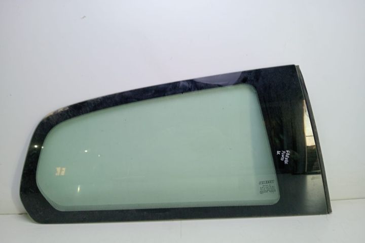 Geam  fix dreapta spate coupe Fiat Punto a 3-a generatie Grande Punto