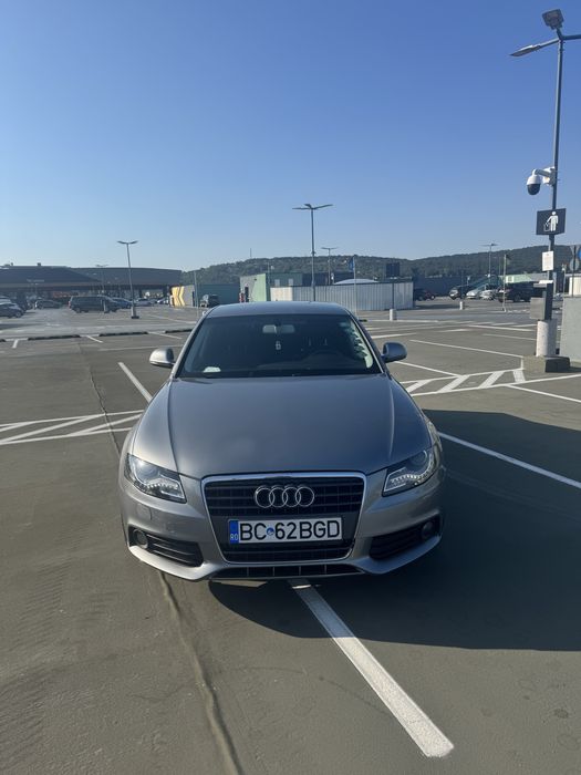 Vând AUDI A4 B8, 2.0 TDI