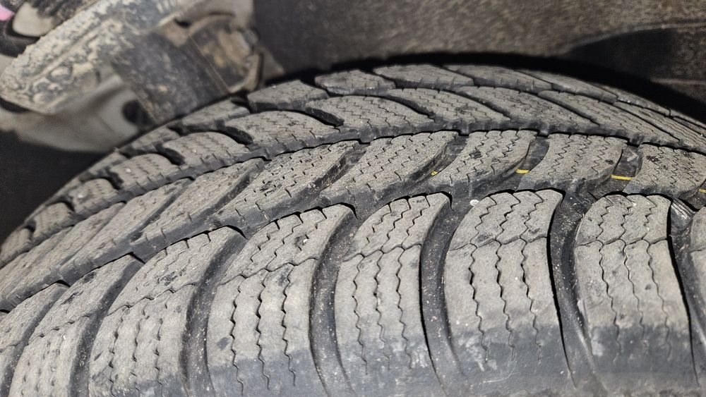 4 Roți 195/65 R15 iarna  Skoda/Seat/VW 5x112