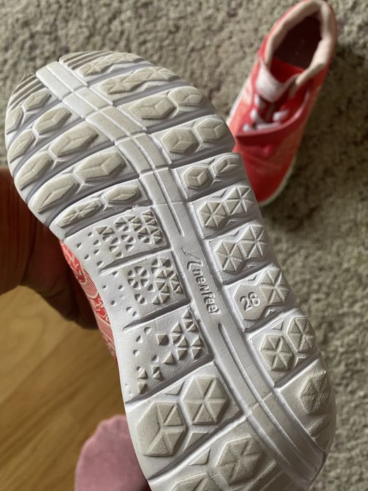 Adidasi Decathlon
