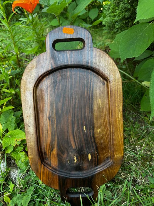 Ръчно израработени плата за сервиране