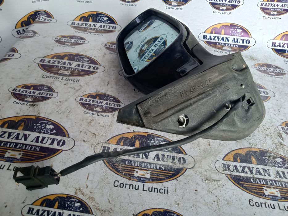 oglinda dreapta volkswagen golf 4