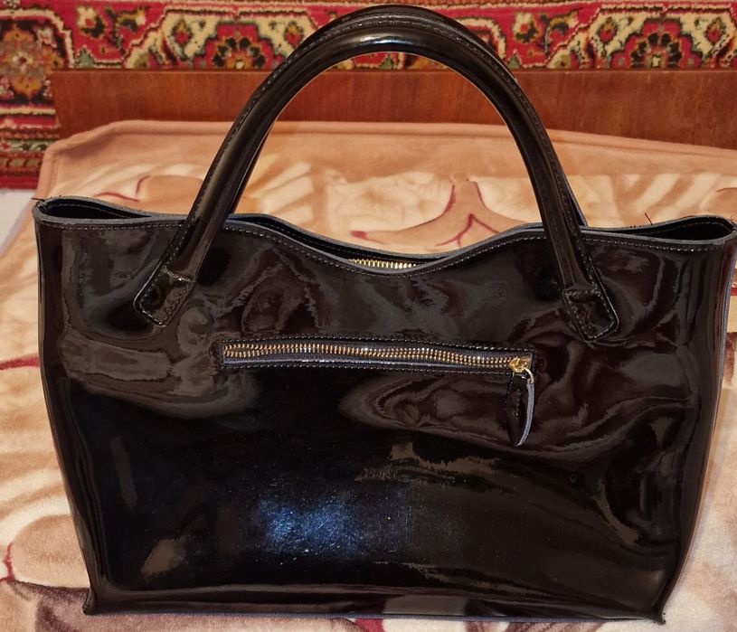 Продаются кожаные  сумки