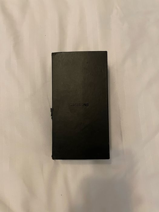 Vând samsung s8 fulbox