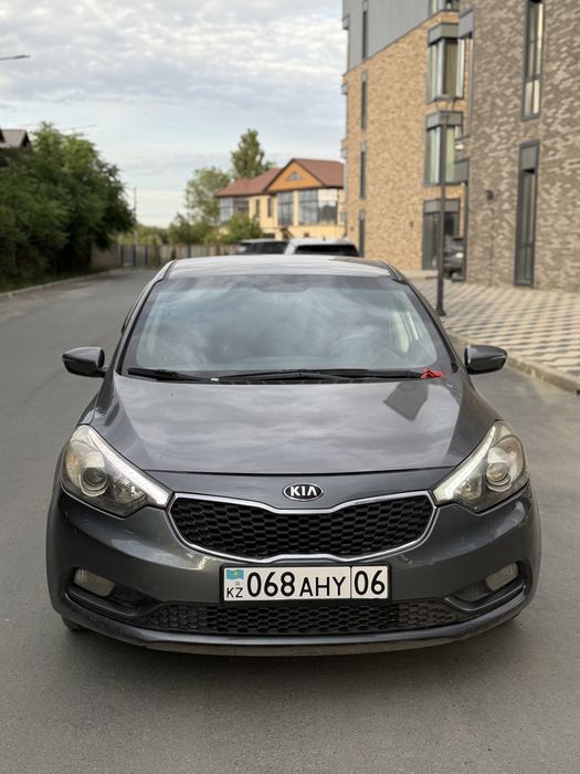 Машины Kia Cerato