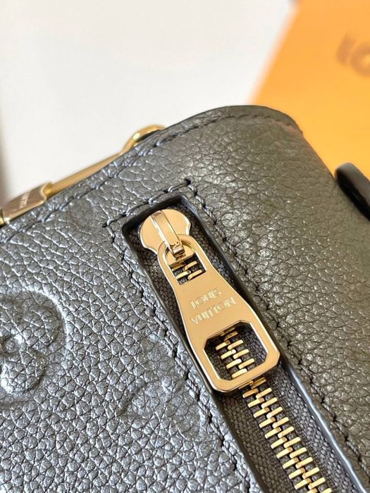 Geanta Louis Vuitton Metis