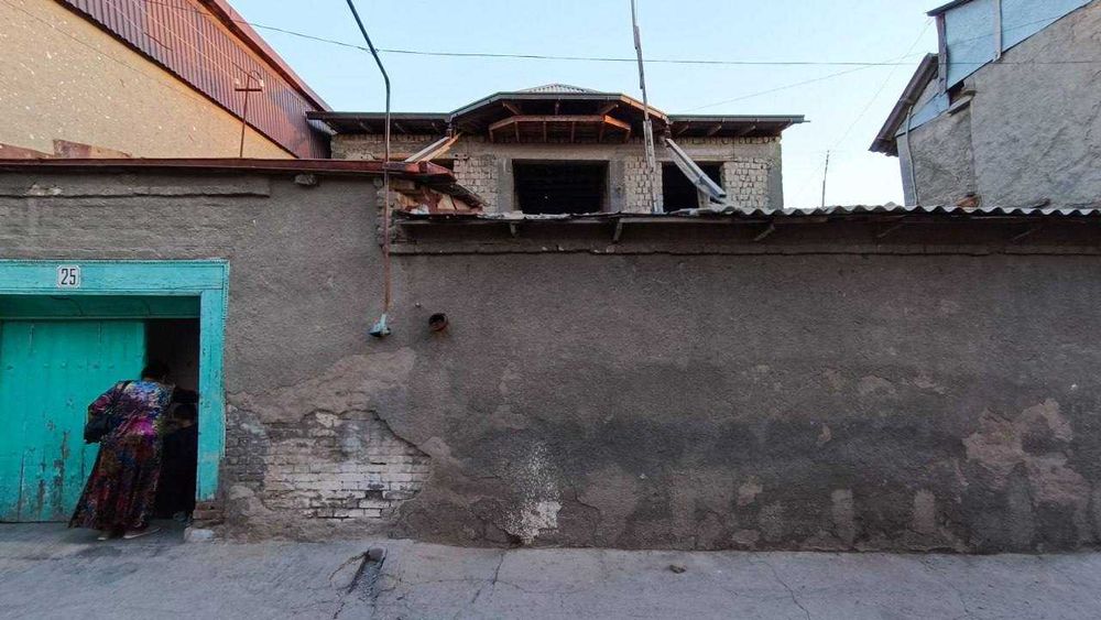 Срочна ! Samarqand shahar markazida hovli sotiladi