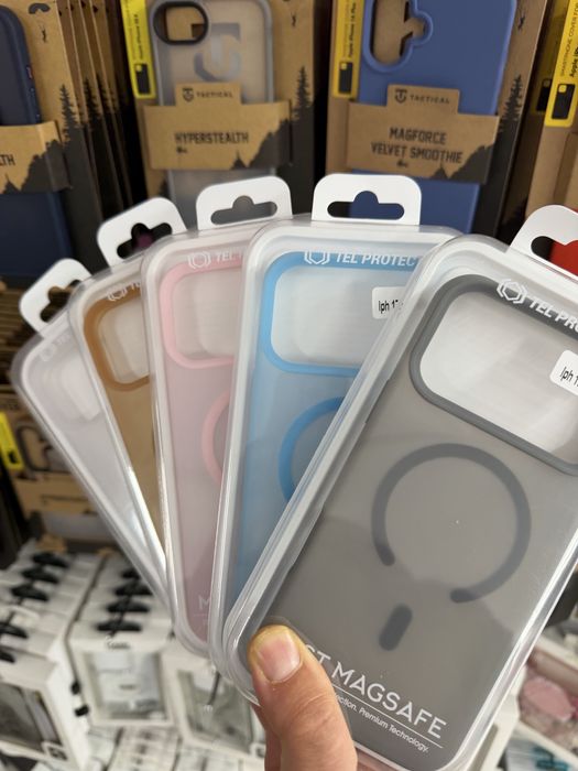 iPhone 17,iPhone 17 Pro,iPhone 17 Pro Max матиран силикон с MAGSAFE