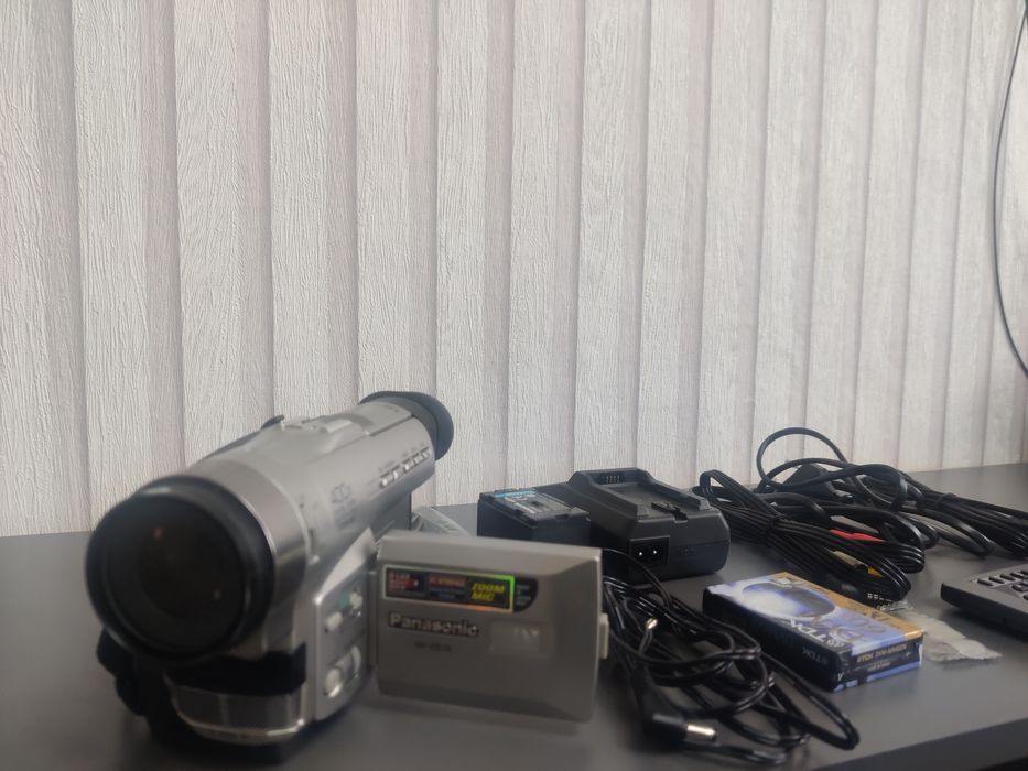 Продам видеокамеру.