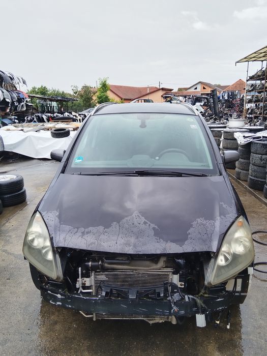 Capota Opel Zafira B negru
