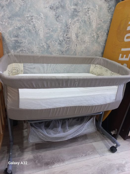 Продам кровать люльку.