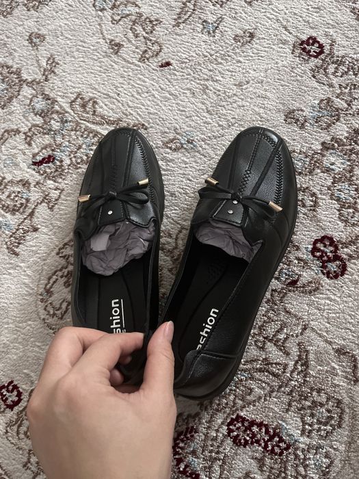 Женская новая обувь рр 40