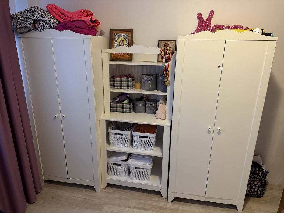 Dulap si bliblioteca IKEA