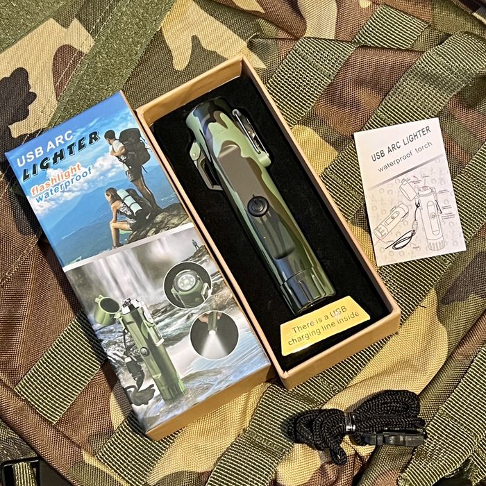 Плазмена запалка водоустойчива с фенер и компас тактическа туризъм лов