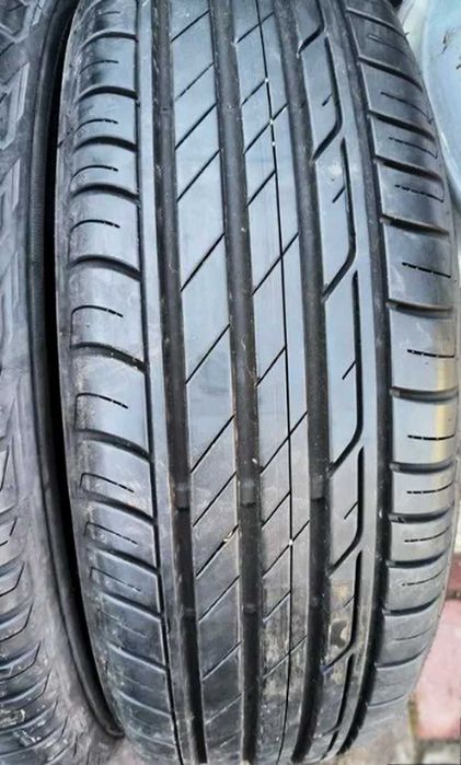 Anvelope vara 215 60 17 Bridgestone