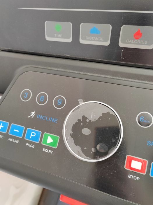 Продам беговую дорожку Casa More My fit 4.0,в новом состоянии, недорог