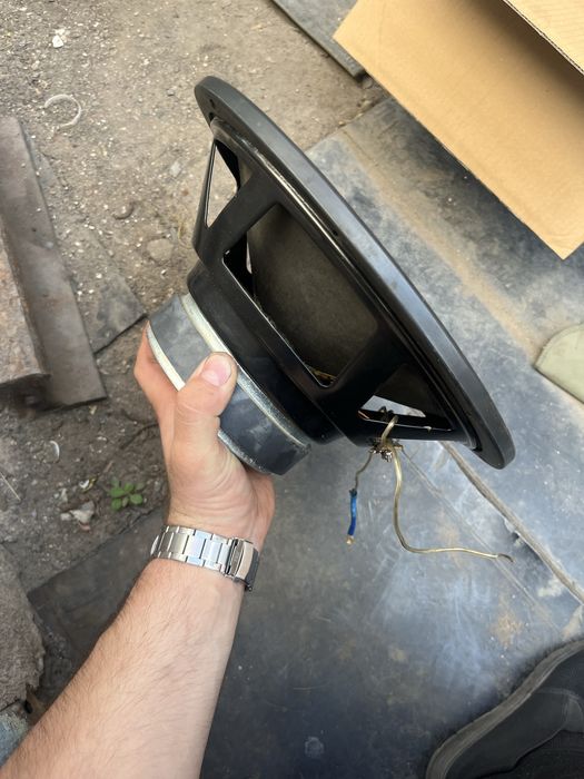 Продам динамик от 5 элемента