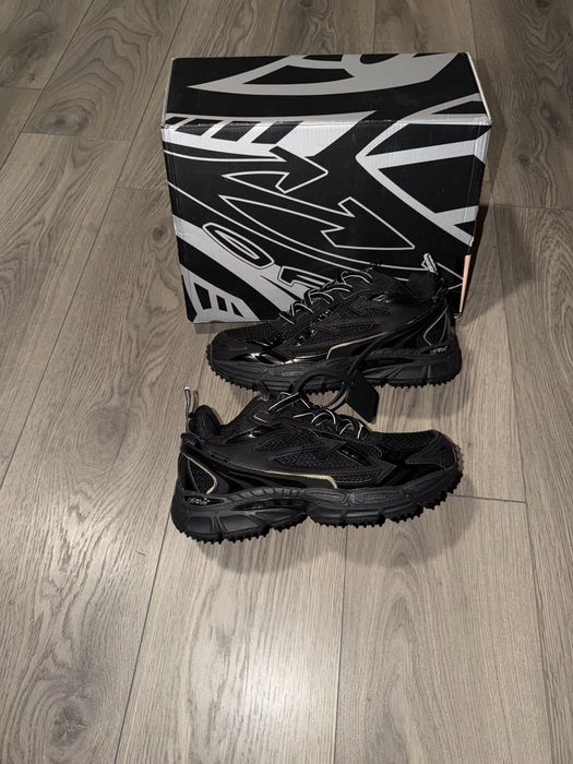 Off White Be Right Back