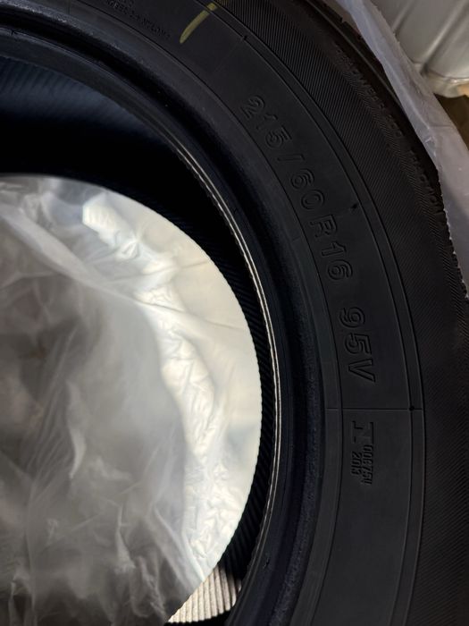 Шины yokohama 215/60/16