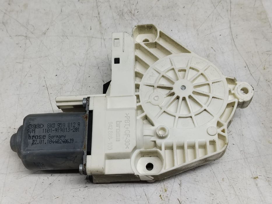 Motoras geam dreapta spate 8k0959812a Audi A4 B8/8K [2007 - 2011]