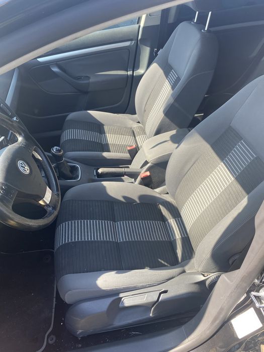 Dezmembrez golf 5 1.4 tsi CAXA