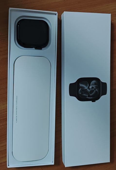 Часы Apple новые в упаковке