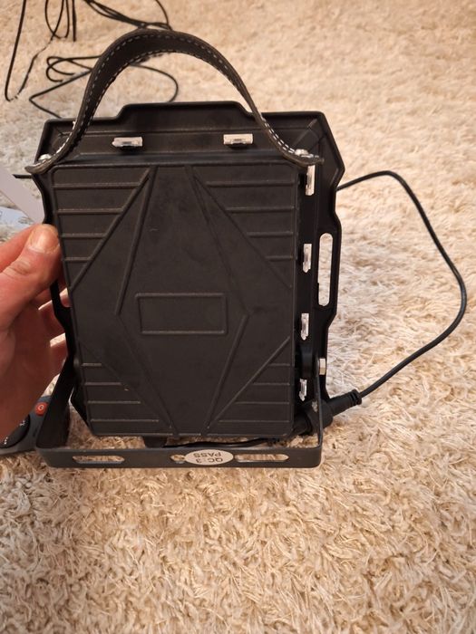 lampa solara 100 W cu panou solar