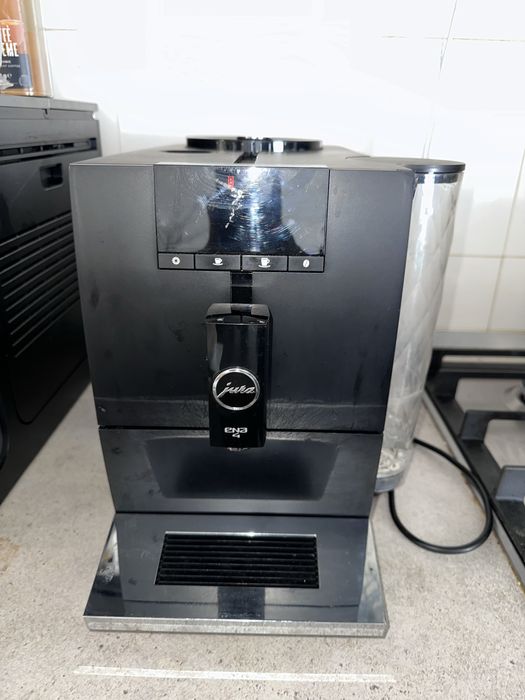 Espressor de cafea JURA Ena 4