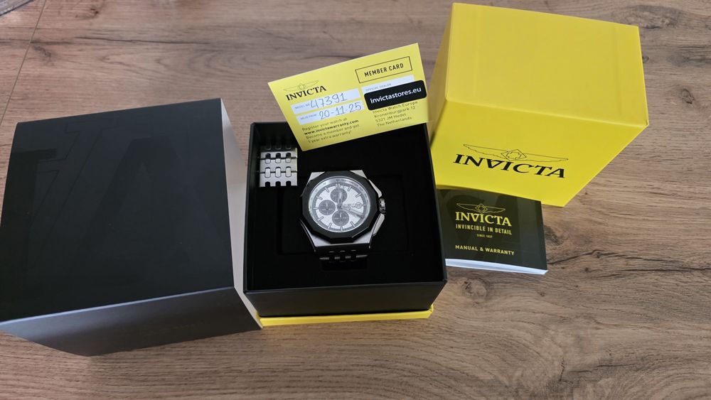 НОВ Часовник INVICTA Akula 48 мм