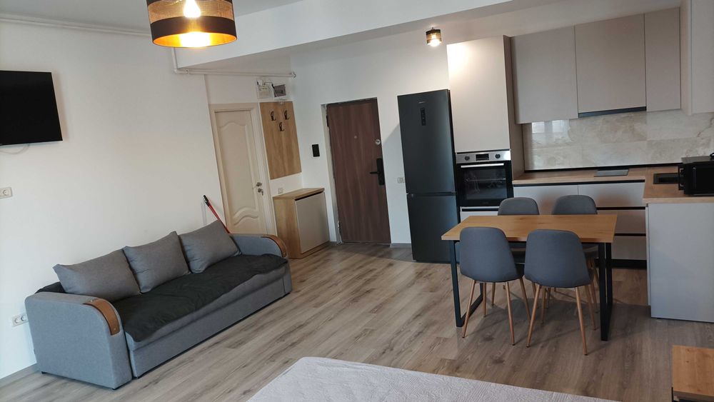 Inchiriez studiou Mamaia Nord zona Lidl