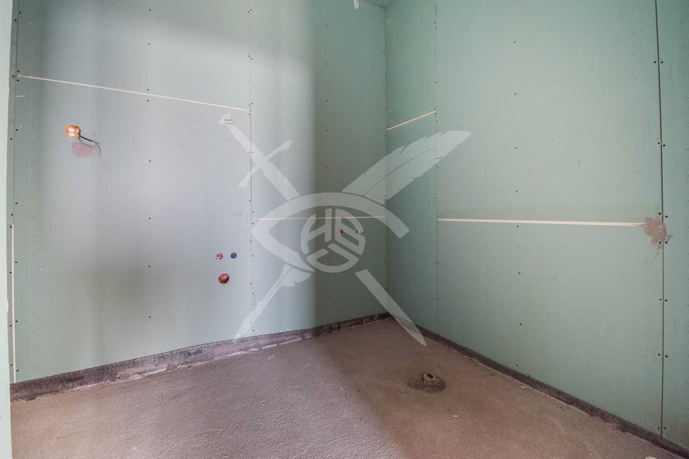 Многостаен апартамент в кв. Кръстова вада № 572-19001