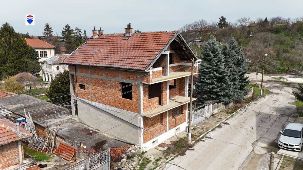 Продава се Къща в с. Долно Абланово, Област Русе - 168 кв.м за 494 €/кв.м - Снимка #1