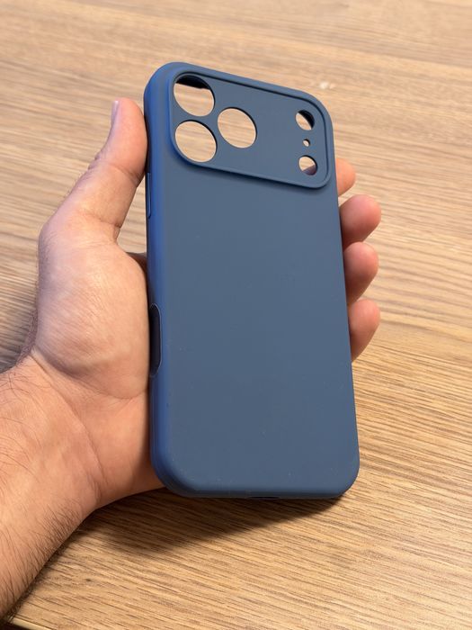 Husa iPhone 17 Pro Max silicon interior textil