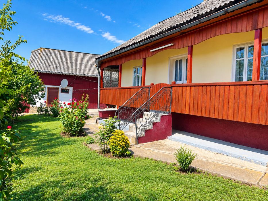 Casa de vanzare in Comanesti