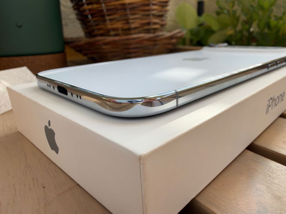 iPhone Air Sky Blue 256GB 100% с Гаранция