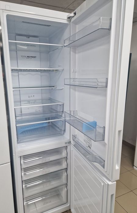 Продам холодильник Haier