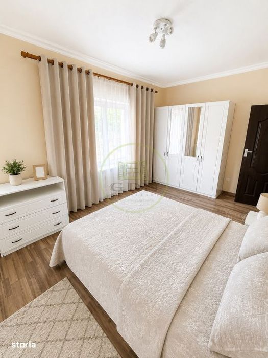 Inchiriez apartament doua camere str mijloc